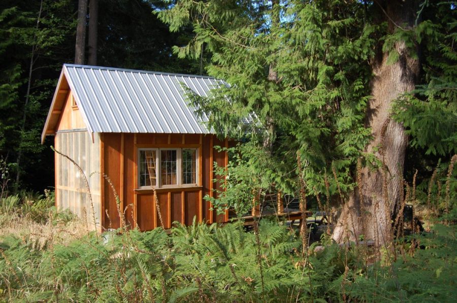 Tiny rustic cabin, exterior with fiberglass wall