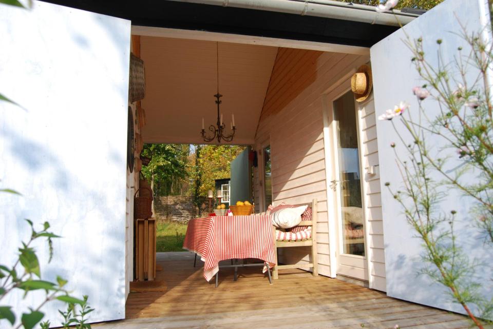 The Længehuset, a modular vacation house from Denmark with 2 bedrooms in 592 sq ft. | www.facebook.com/SmallHouseBliss