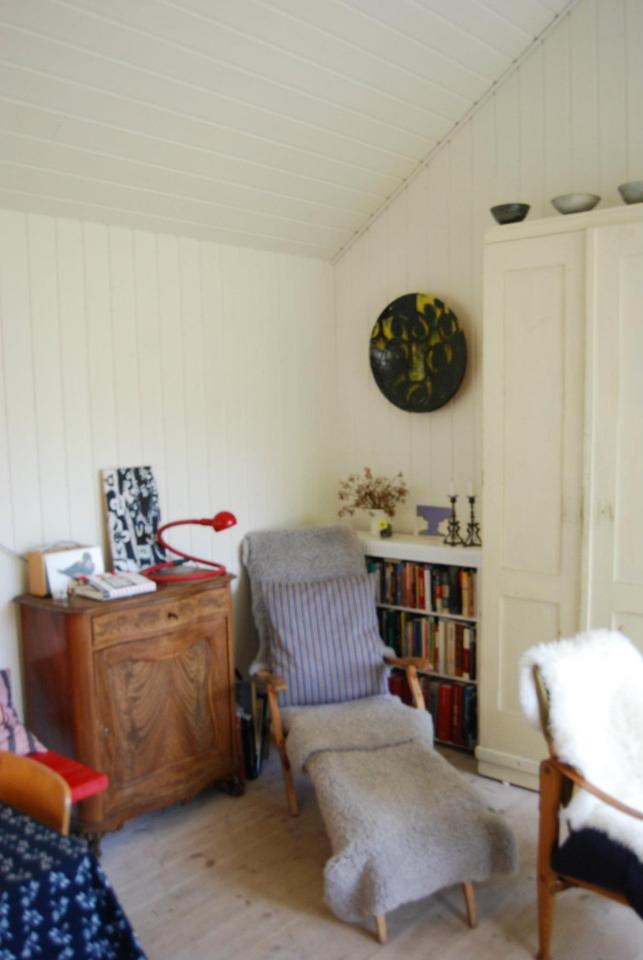 The Længehuset, a modular vacation house from Denmark with 2 bedrooms in 592 sq ft. | www.facebook.com/SmallHouseBliss