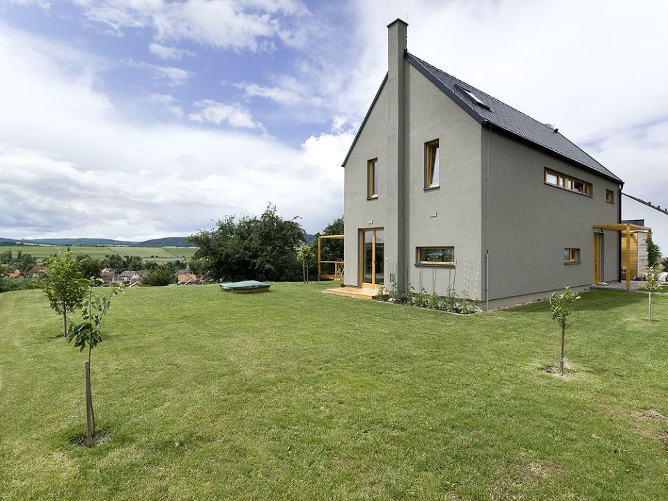 Small House With a Great View by A1 Architects