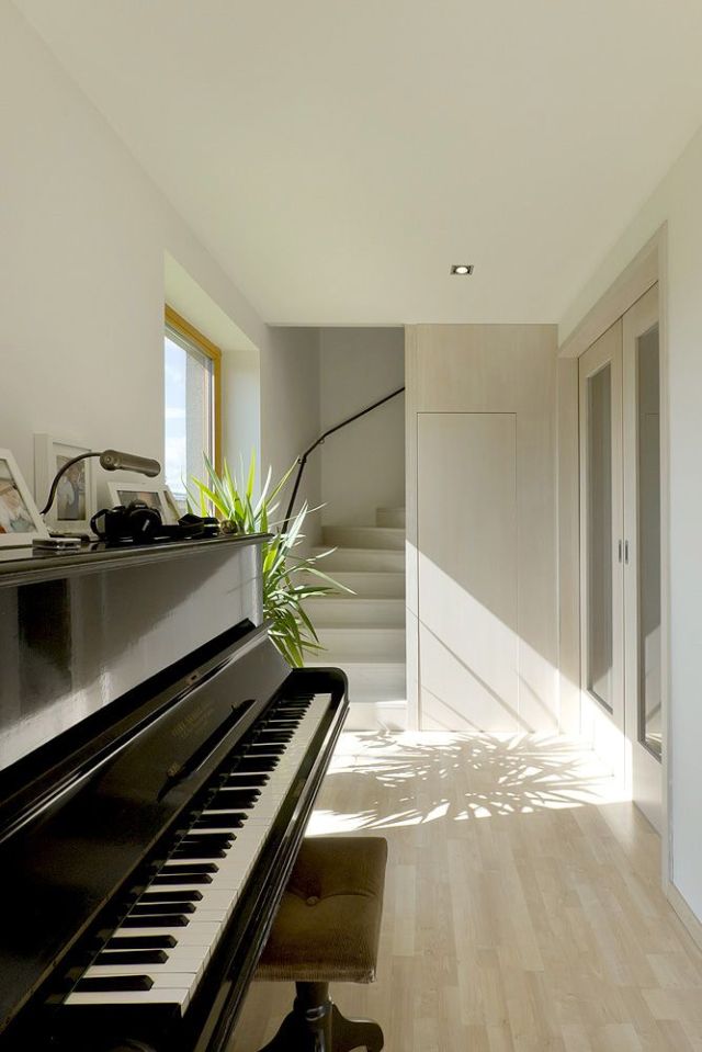 Small House With a Great View by A1 Architects