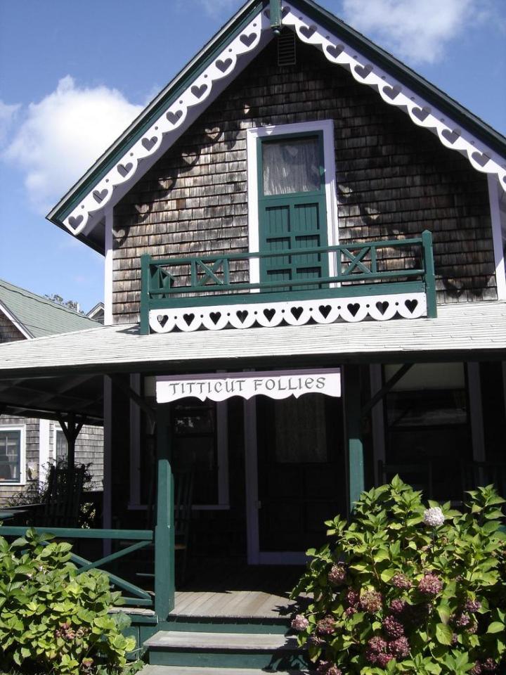 Cottage at Wesleyan Grove, a historic community on Martha's Vineyard. | www.facebook.com/SmallHouseBliss