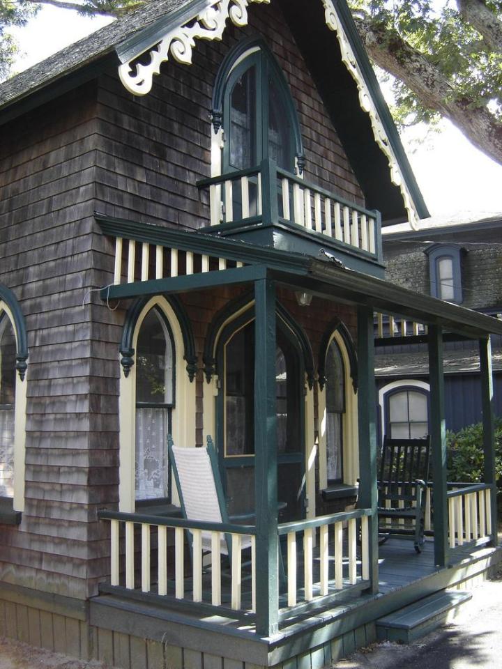 Cottage at Wesleyan Grove, a historic community on Martha's Vineyard. | www.facebook.com/SmallHouseBliss