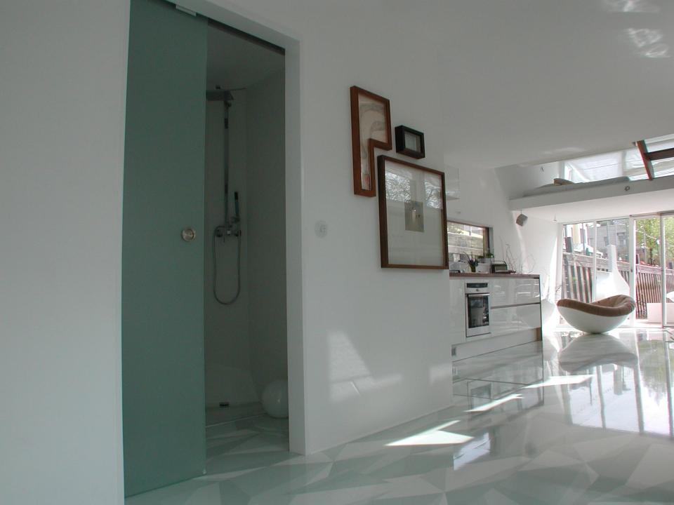 The Silberfisch, a modern floating home with 431 sq ft on the main deck plus a sleeping loft. | www.facebook.com/SmallHouseBliss