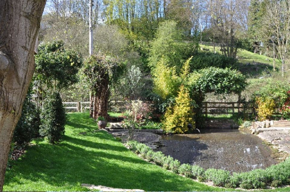 The Chalford Roundhouse, a small stone tower built in the 1790's to house a canal worker's family. | www.facebook.com/SmallHouseBliss