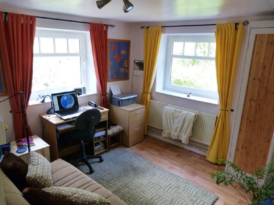 The romantic Waterfall Cottage in Wales | www.facebook.com/SmallHouseBliss