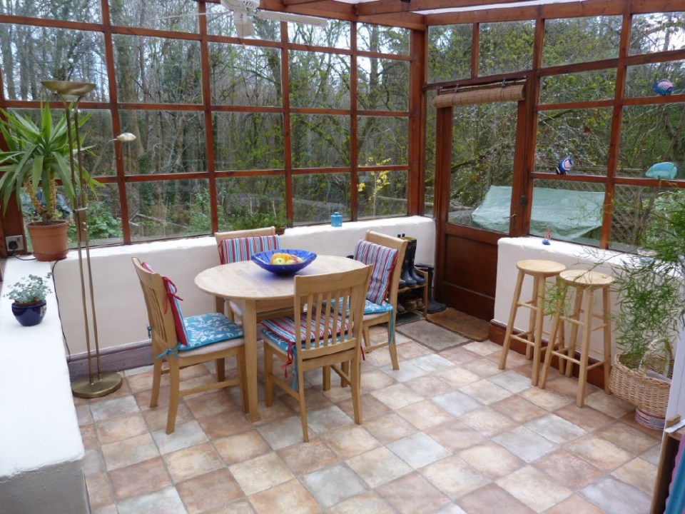 The romantic Waterfall Cottage in Wales | www.facebook.com/SmallHouseBliss