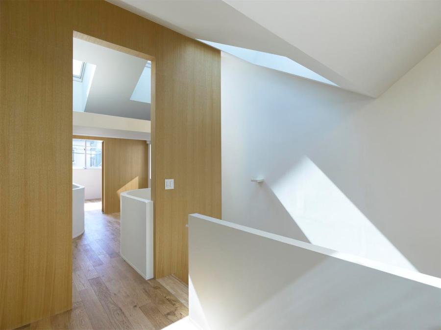 Gate, a small house in Japan by mihadesign