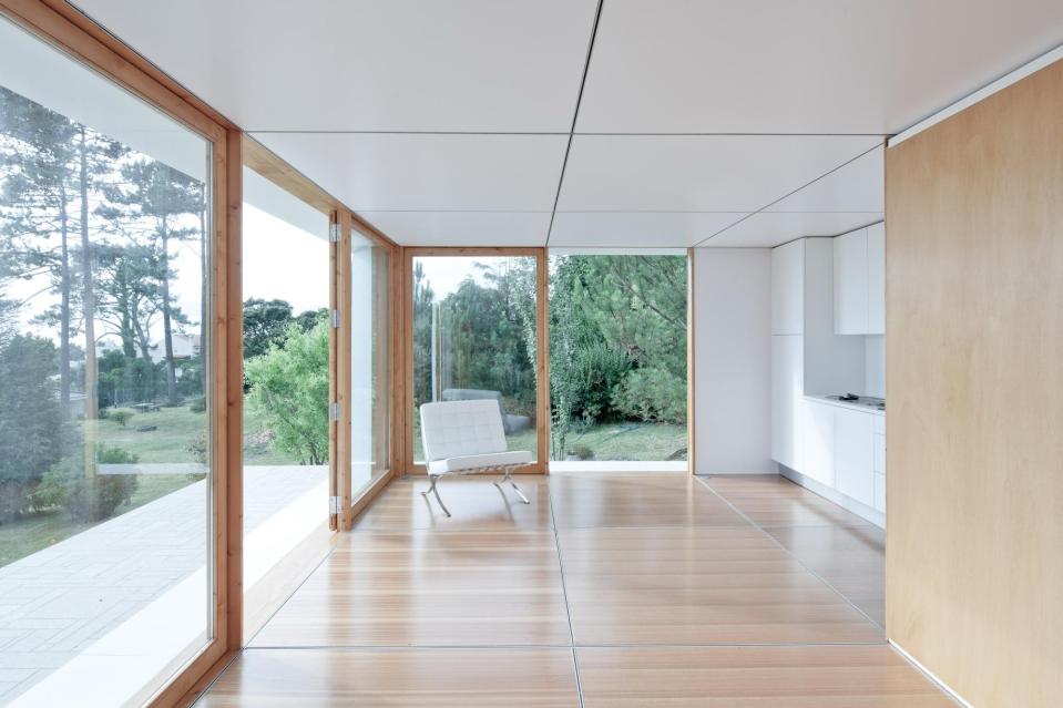 MIMA House, a prefab with movable wall panels that allow the residents to easily reconfigure the floor plan. | www.facebook.com/SmallHouseBliss