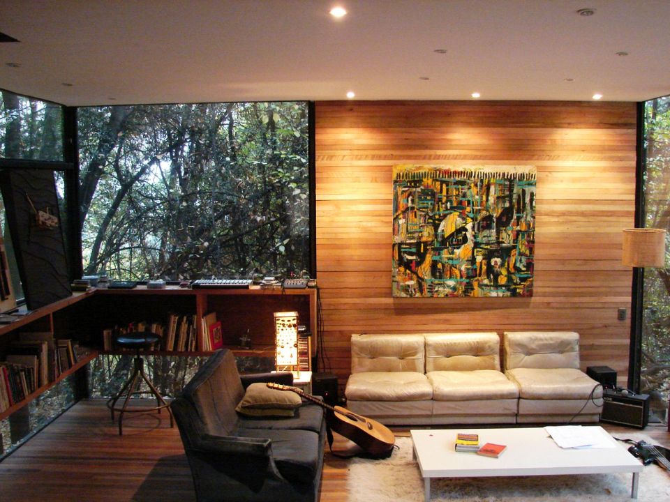 Casa Apolo 11, a secluded forest house with 2 bedrooms in 1,033 sq ft. | www.facebook.com/SmallHouseBliss