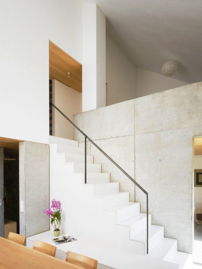 Haus Bru 1.25, a small barn-like house with 1 bedroom and a loft (which could be a 2nd bedroom) in 969 sq ft. | www.facebook.com/SmallHouseBliss