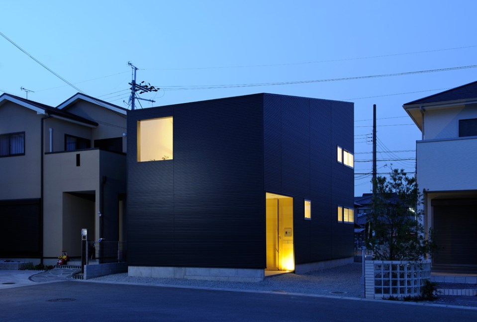 small house in Kashiba by Horibe Naoko Architect