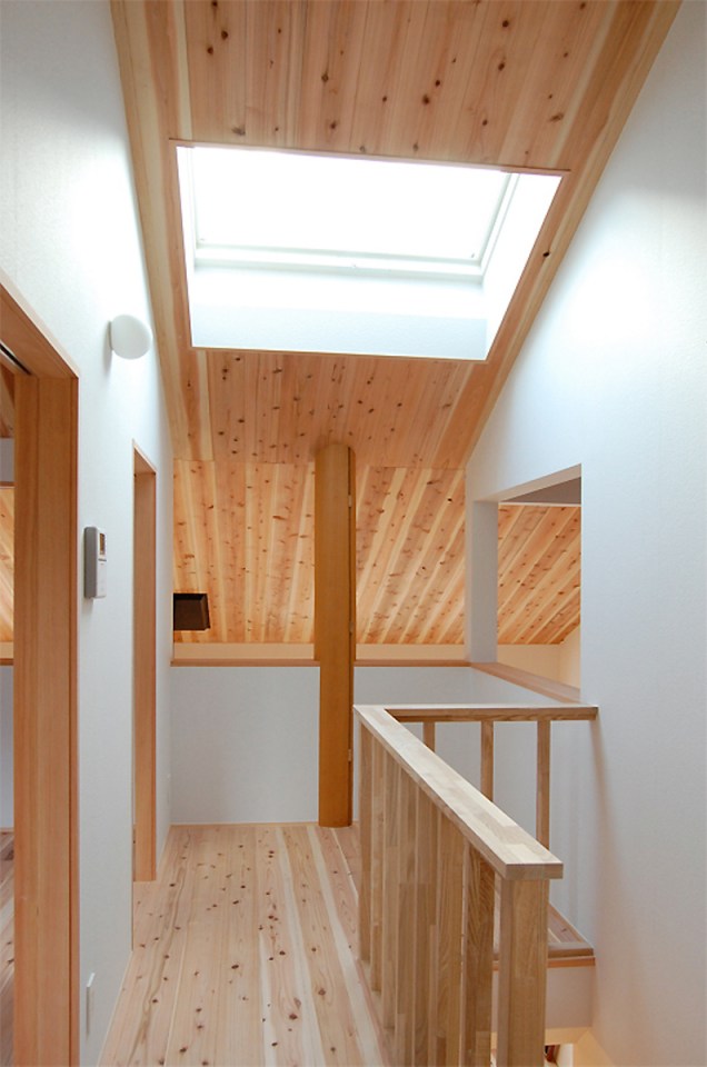 A small wooden house in a Kyoto suburb. | www.facebook.com/SmallHouseBliss