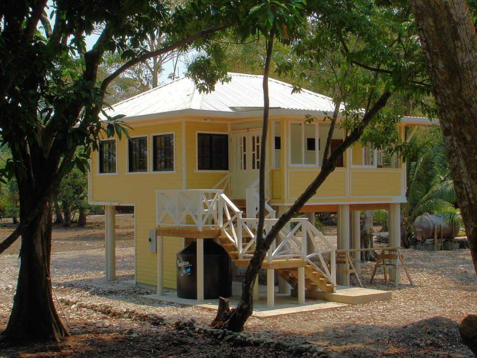 This small Caribbean beach house has one bedroom in 442 sq ft. | www.facebook.com/SmallHouseBliss