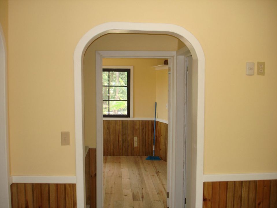 This small Caribbean beach house has one bedroom in 442 sq ft. | www.facebook.com/SmallHouseBliss