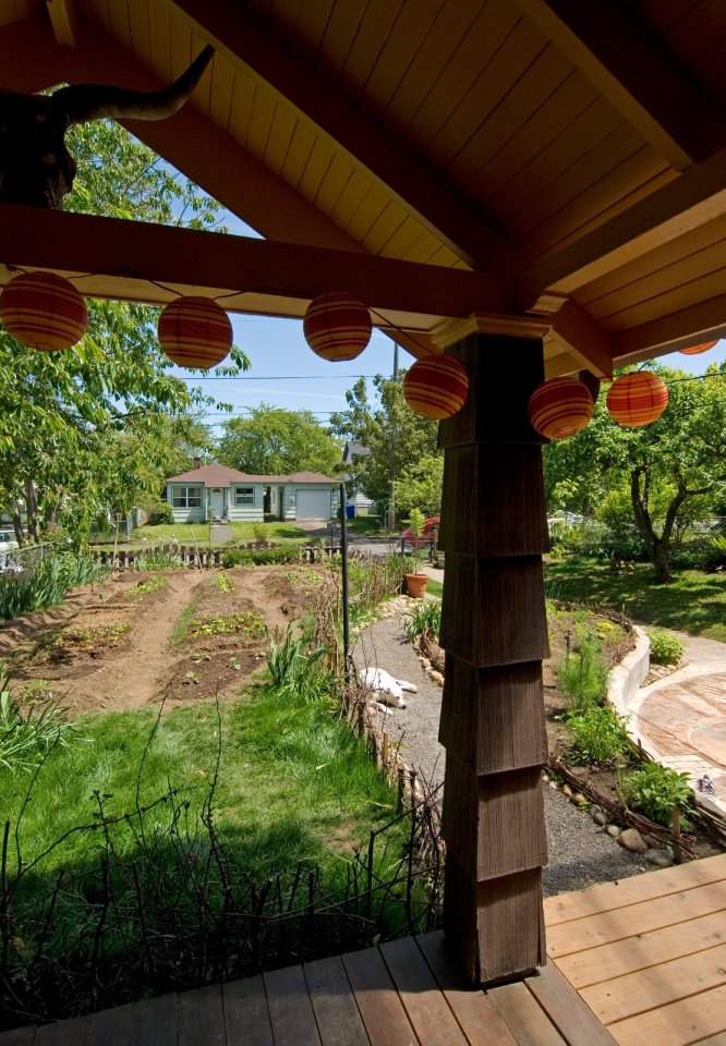 Ruth's Garden Cottages cohousing community by Communitecture and Orange Spot LLC