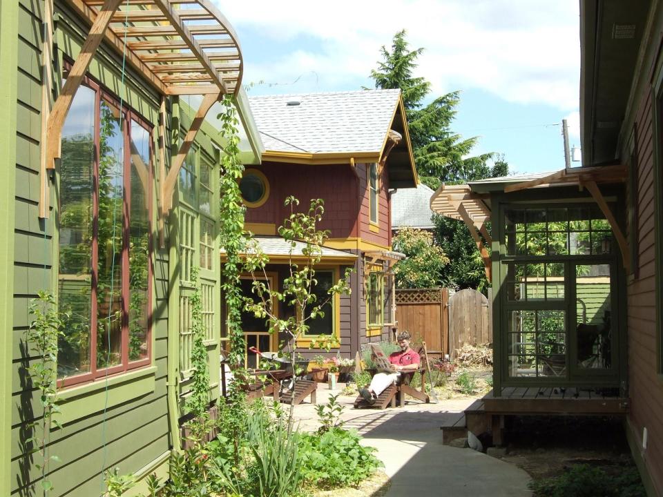 Sabin Green cohousing community by Communitecture and Orange Spot LLC