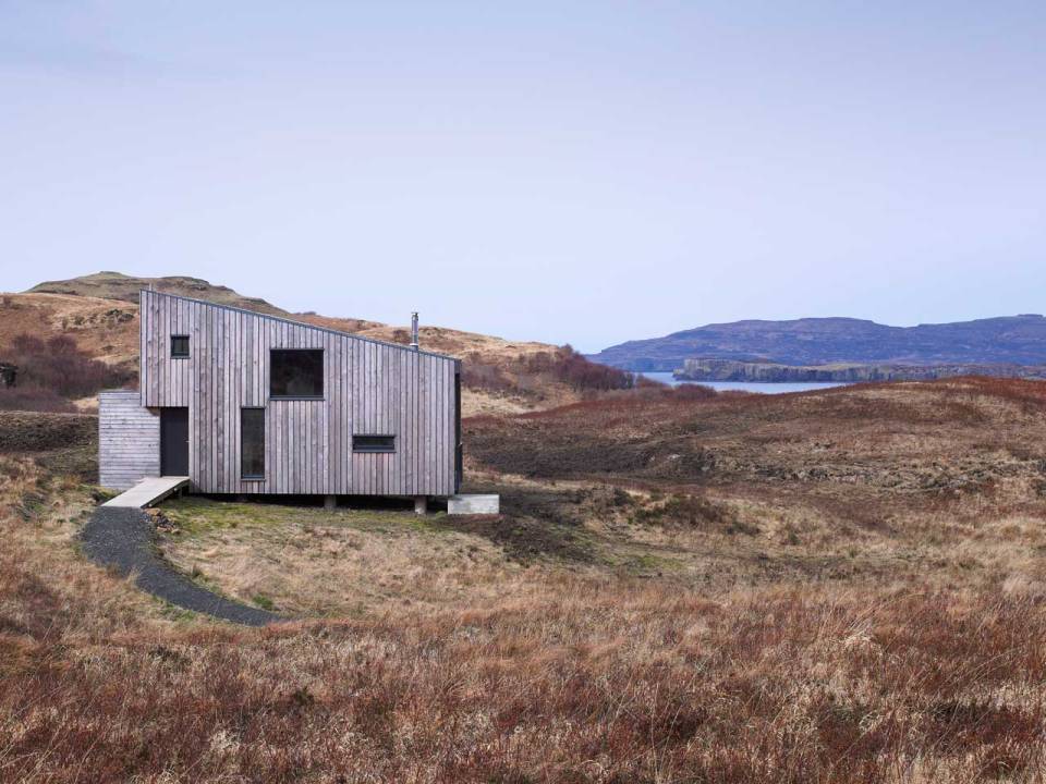 The Hen House on the Isle of Skye, a low-impact contemporary cottage with one bedroom plus loft in 775 sq ft. | www.facebook.com/SmallHouseBliss