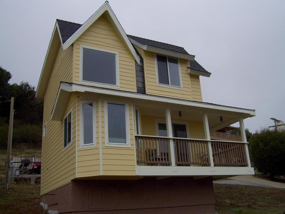 AnnaMarie's Cottage, a small owner-built home with custom hand-crafted features. It has one bedroom in 716 sq ft. | www.facebook.com/SmallHouseBliss