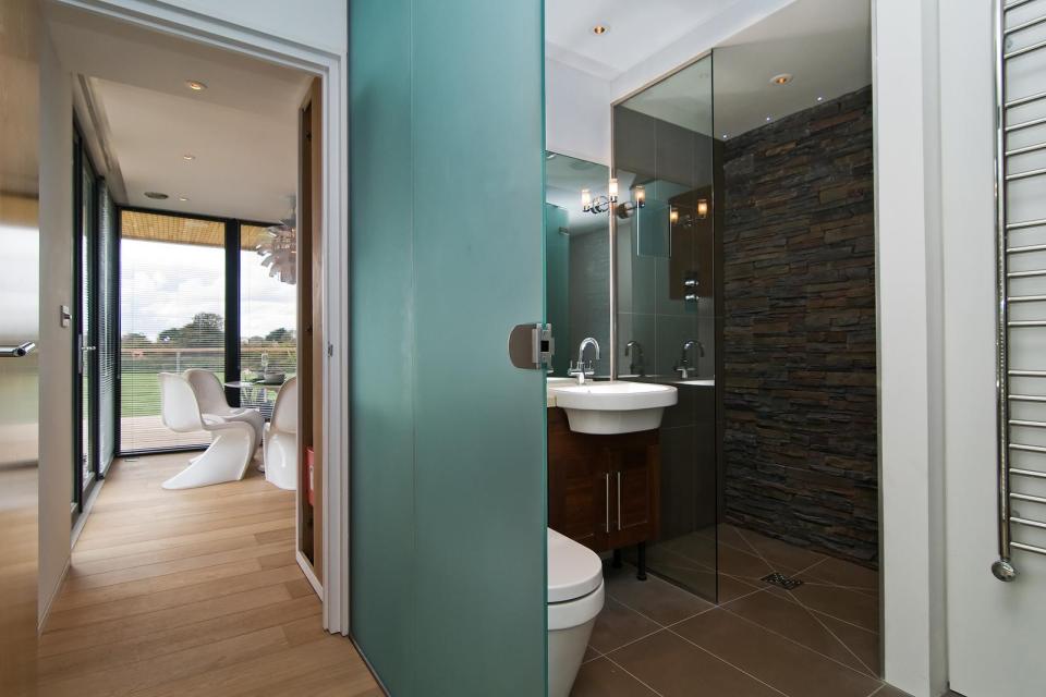 The Edge, a modern modular dwelling with 2 bedrooms in under 900 sq ft. | www.facebook.com/SmallHouseBliss