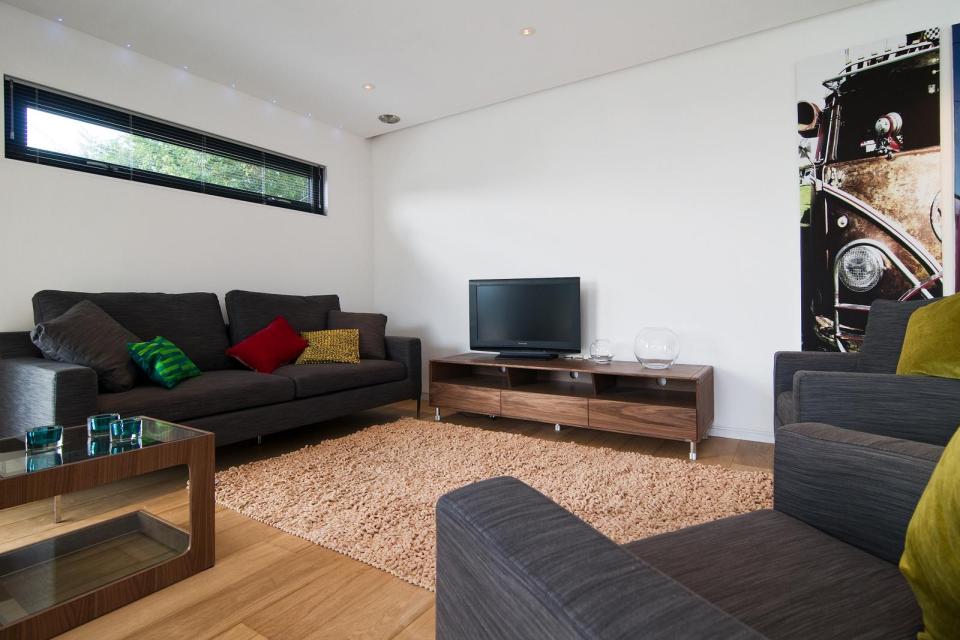 The Edge, a modern modular dwelling with 2 bedrooms in under 900 sq ft. | www.facebook.com/SmallHouseBliss