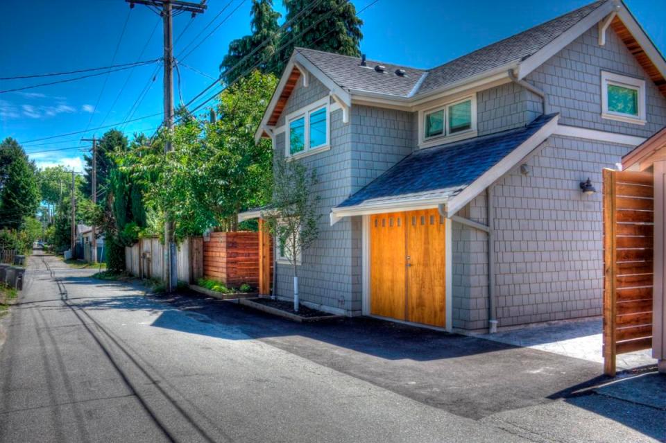 A Craftsman-style laneway house with two bedrooms. | www.facebook.com/SmallHouseBliss
