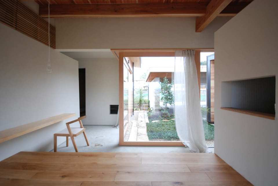 This modern version of the traditional Japanese courtyard house has two bedrooms in 534 sq ft. | www.facebook.com/SmallHouseBliss