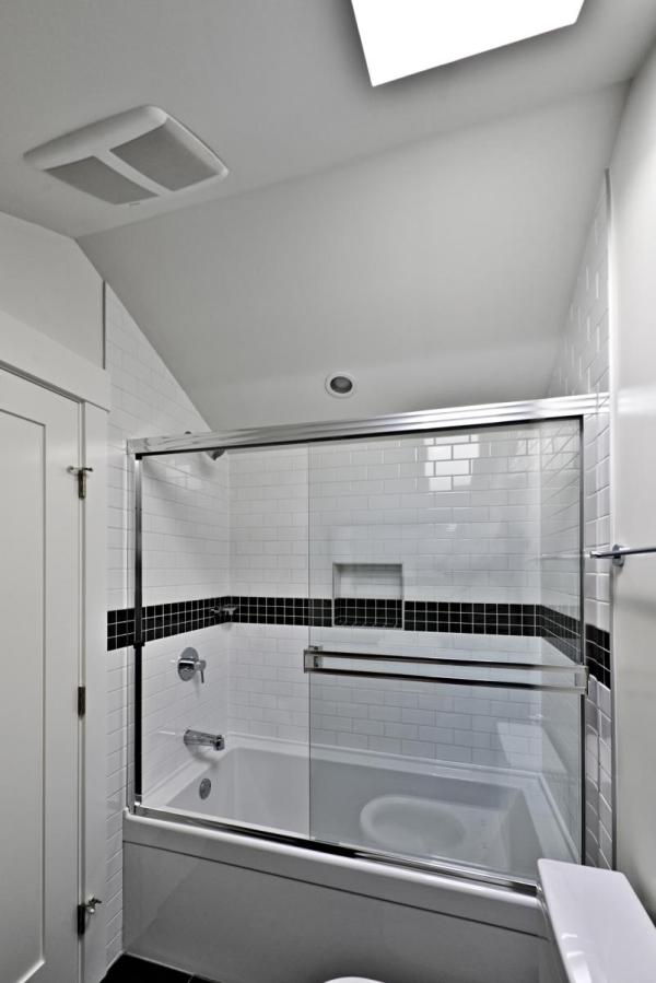 The Arbutus, a laneway house with two bedrooms and two full baths in just 750 sq ft. | www.facebook.com/SmallHouseBliss