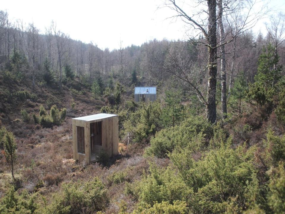 The Inshriach Bothy, a tiny artist residency studio off the grid in the Scottish Highlands. | www.facebook.com/SmallHouseBliss