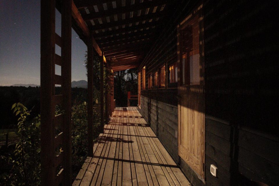 Casa en los Guindos, a small modern house in Chile. It has two bedrooms and a study in 1,399 sq ft. | www.facebook.com/SmallHouseBliss