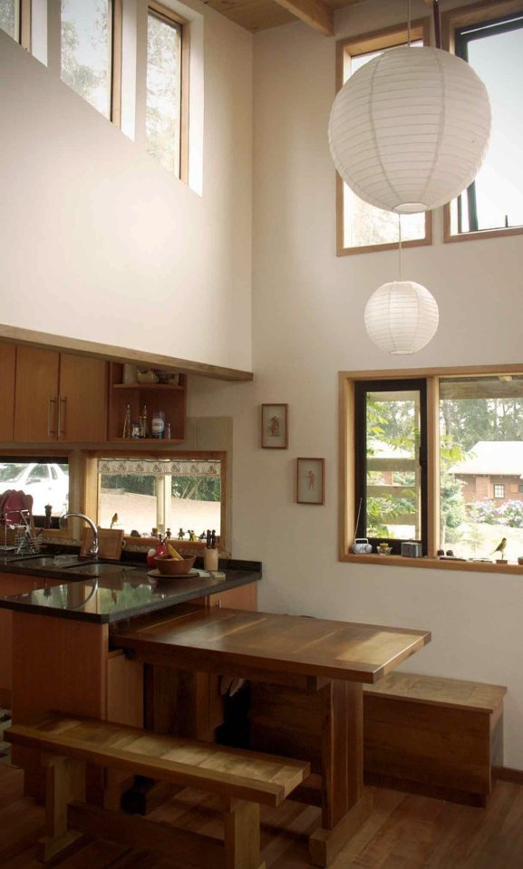 Casa en los Guindos, a small modern house in Chile. It has two bedrooms and a study in 1,399 sq ft. | www.facebook.com/SmallHouseBliss