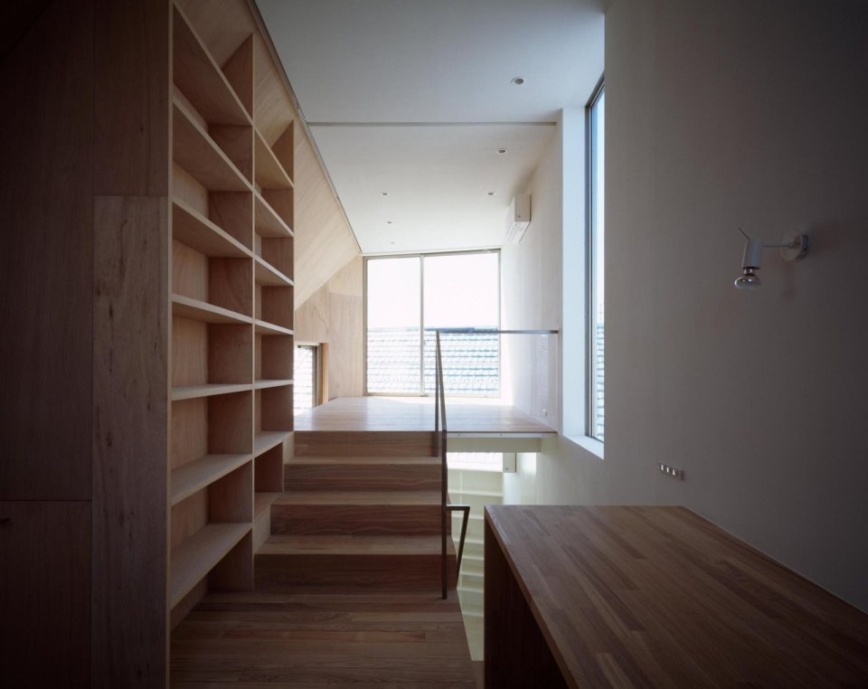 Matsubara House by Hiroyuki Ito of O.F.D.A.