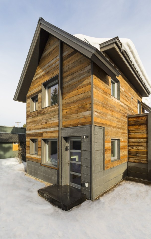 The Diagon Alley passive house combines modern design and a super-insulated building envelope. It has two bedrooms in 650 sq ft. | www.facebook.com/SmallHouseBliss