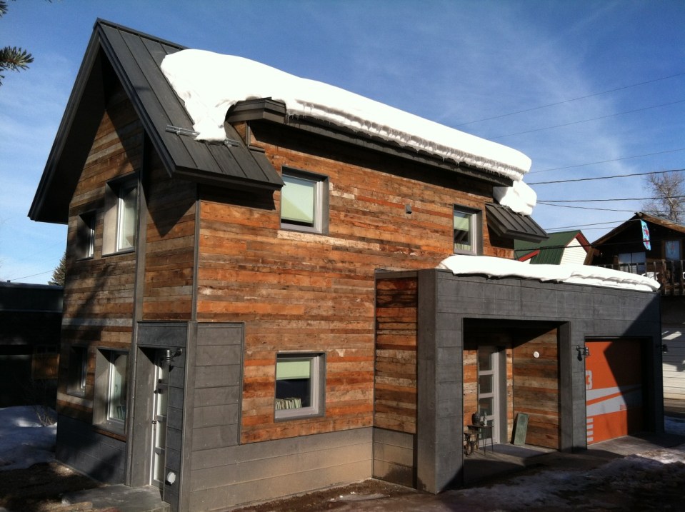 The Diagon Alley passive house combines modern design and a super-insulated building envelope. It has two bedrooms in 650 sq ft. | www.facebook.com/SmallHouseBliss