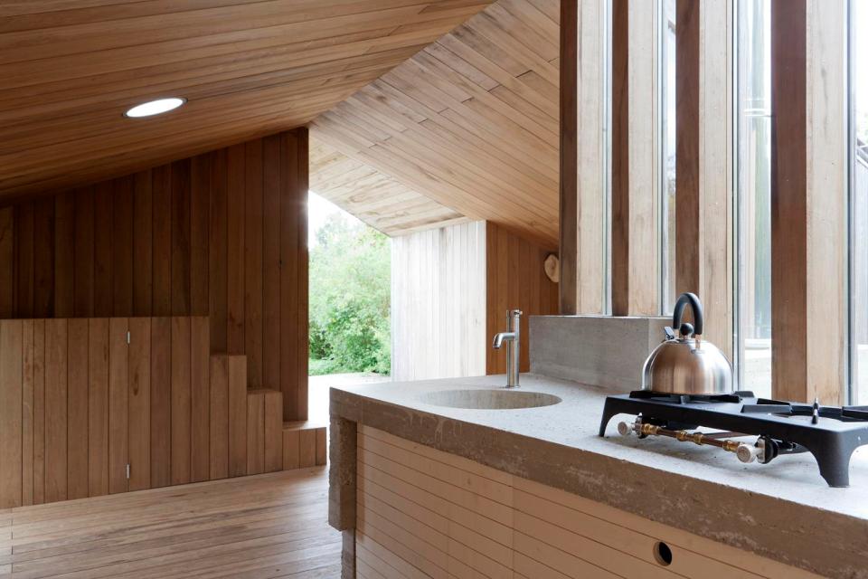 the tiny Poplar Garden House by Onix