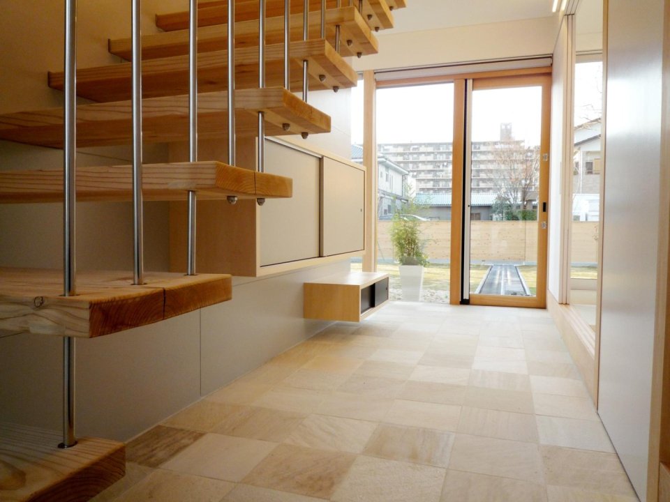 Io, a small house in Japan by Osamu Morishita