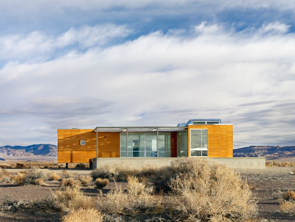 This prefab retreat in the Nevada desert has no air conditioning, using only passive strategies to keep cool. It has 3 bedrooms in 1,200 sq ft. | www.facebook.com/SmallHouseBliss