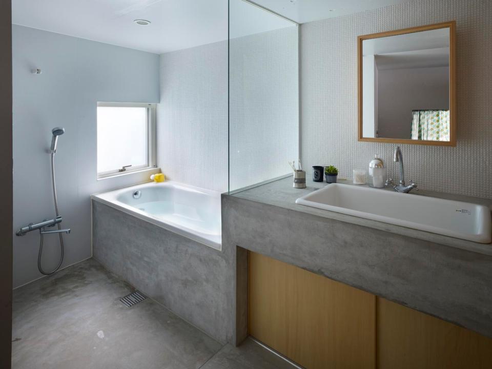 House in Fukawa by Suppose Design Office