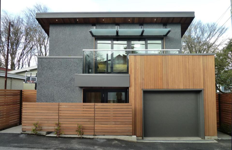 A 580 sq ft laneway house with sustainable design features by Lanefab Design/Build | www.facebook.com/SmallHouseBliss