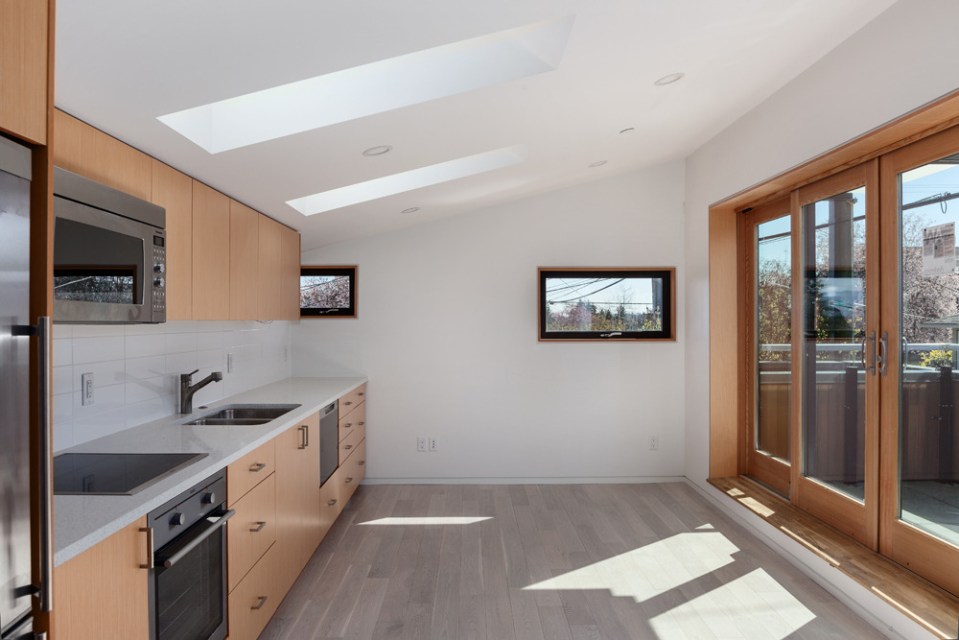 A laneway house with sustainable design by Lanefab Design/Build | www.facebook.com/SmallHouseBliss