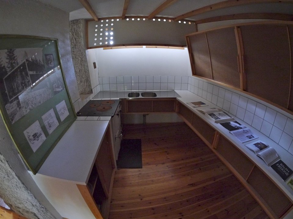 The Box, the 215 sq ft house architect Ralph Erskine built for his family of four | www.facebook.com/SmallHouseBliss