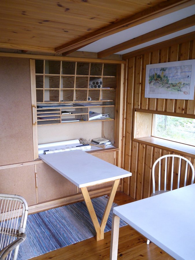 The Box, the 215 sq ft house built by architect Ralph Erskine for his family of four. | www.facebook.com/SmallHouseBliss