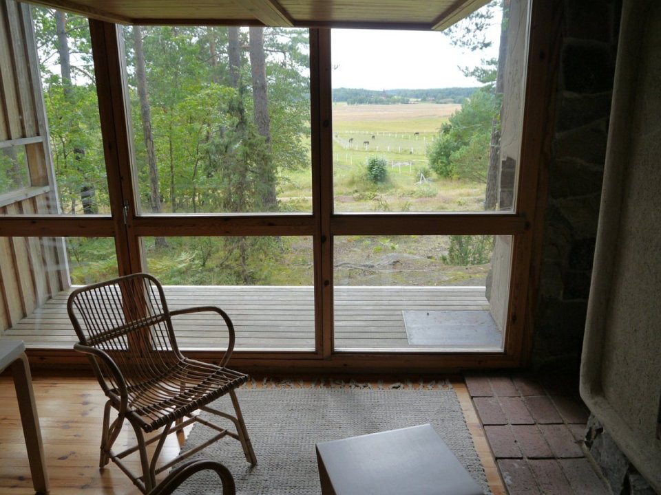 The Box, the 215 sq ft house architect Ralph Erskine built for his family of four | www.facebook.com/SmallHouseBliss