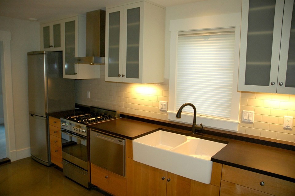 Scott and Tania's 485 sq ft laneway house by Architrix Design Studio | www.facebook.com/SmallHouseBliss