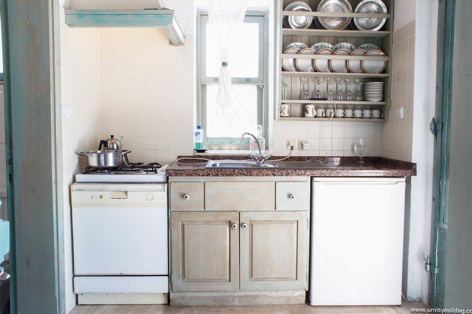 This cozy stone cottage in the Turkish countryside has one bedroom in roughly 650 sq ft. | www.facebook.com/SmallHouseBliss