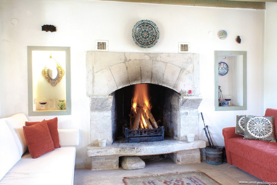 This cozy stone cottage in the Turkish countryside has one bedroom in roughly 650 sq ft. | www.facebook.com/SmallHouseBliss