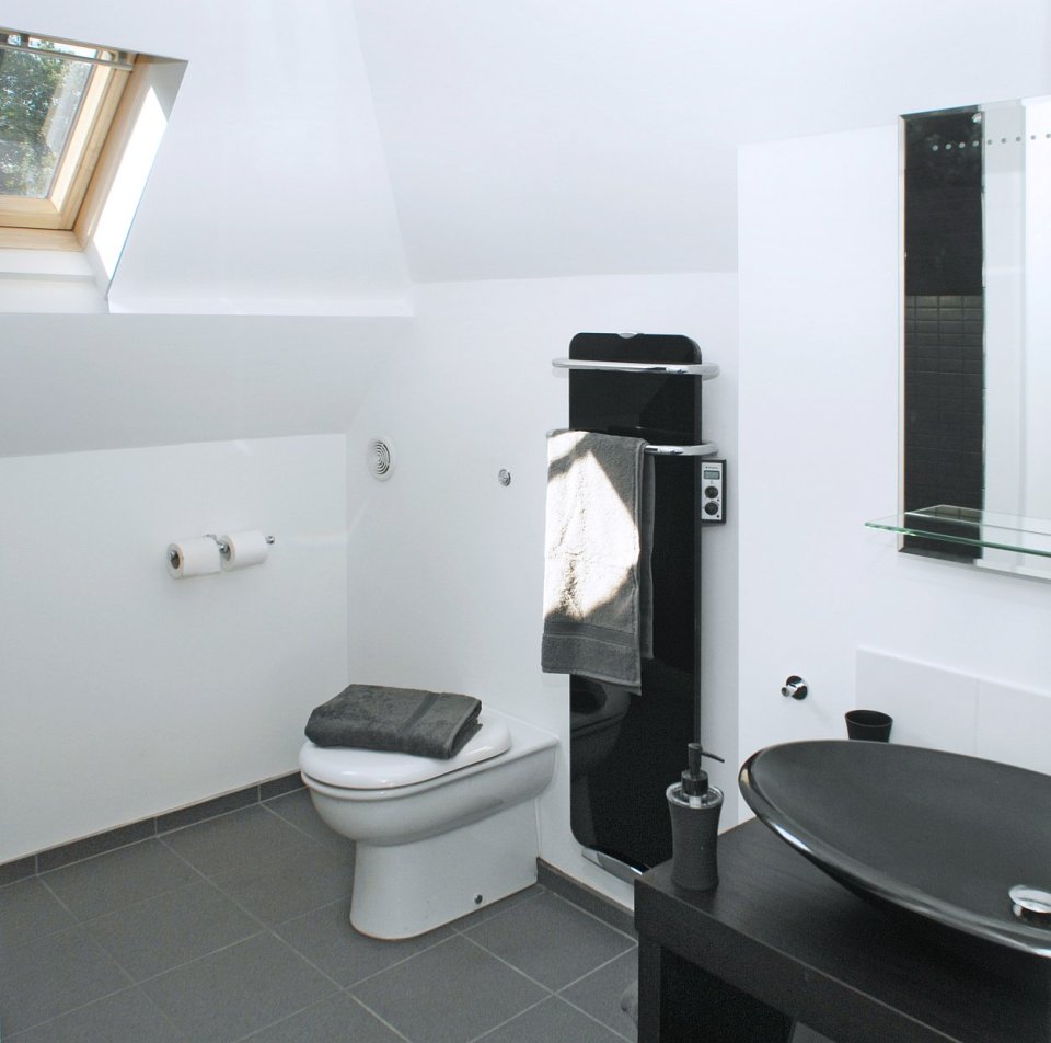 This restored worker's cottage dating from the mid-19th century has 590 sq ft on the main floor and a bedroom in the attic. | www.facebook.com/SmallHouseBliss