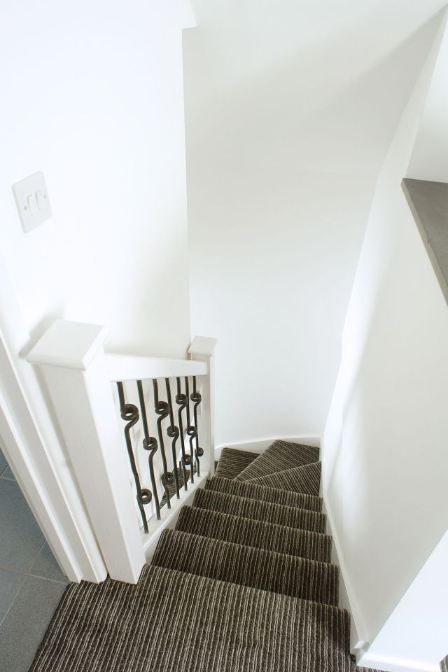 This restored worker's cottage dating from the mid-19th century has 590 sq ft on the main floor and a bedroom in the attic. | www.facebook.com/SmallHouseBliss