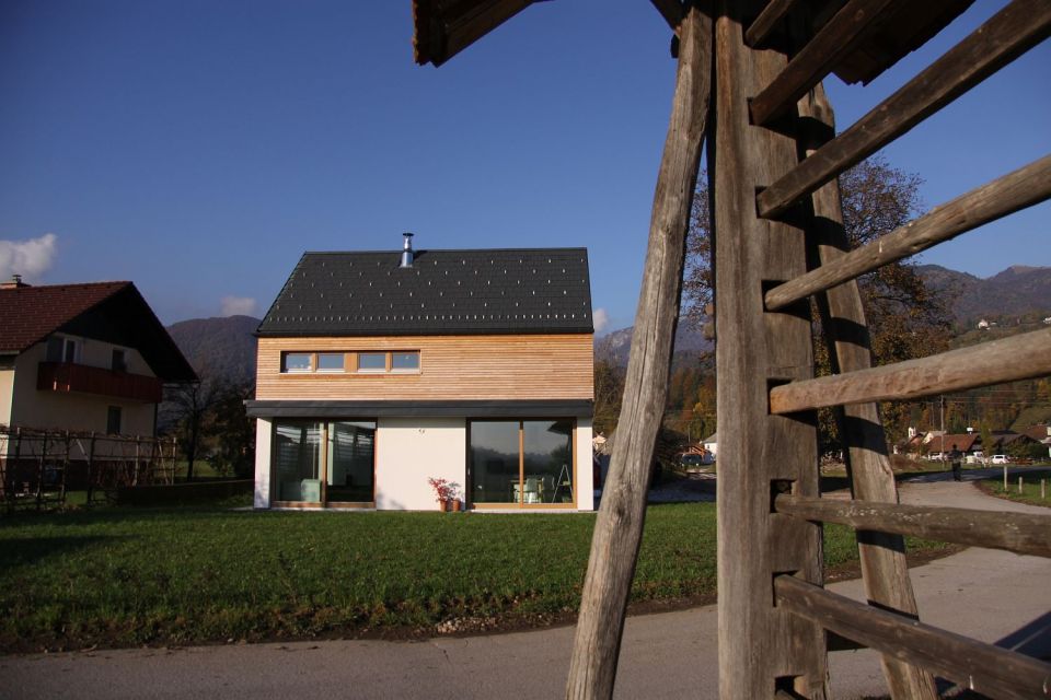 A compact home for a young family. The child's room can be divided into two small bedrooms as the family grows. | www.facebook.com/SmallHouseBliss