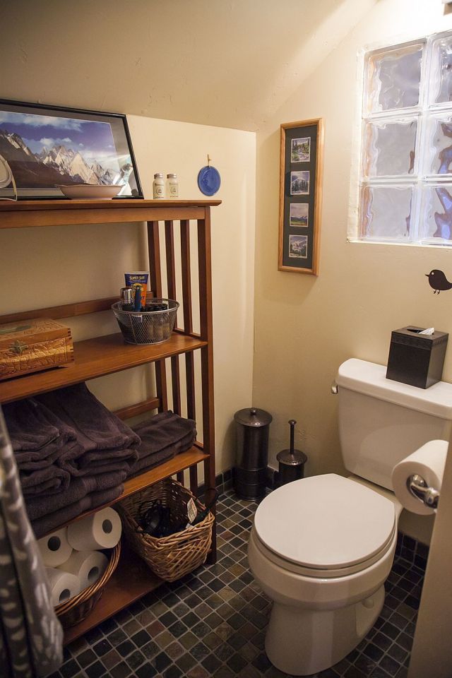 A cozy coach house garage with loft-style apartment above | www.facebook.com/SmallHouseBliss